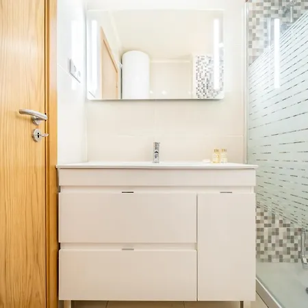 Апартаменты Mourabel - S By Hellovacations *